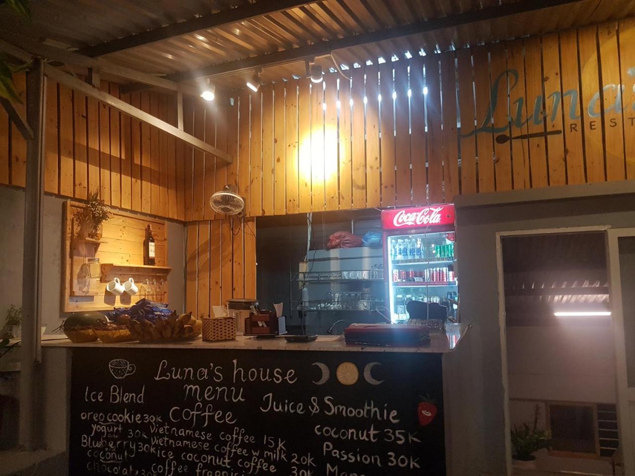 Luna'S House Hostel Chan Chau エクステリア 写真